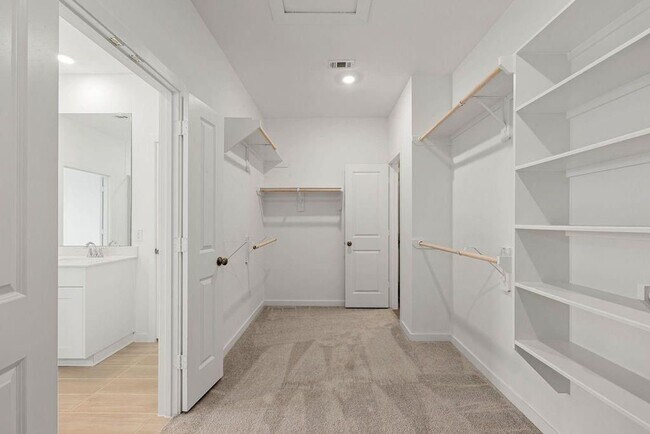 Building Photo - 6411 Symphony Wave Dr