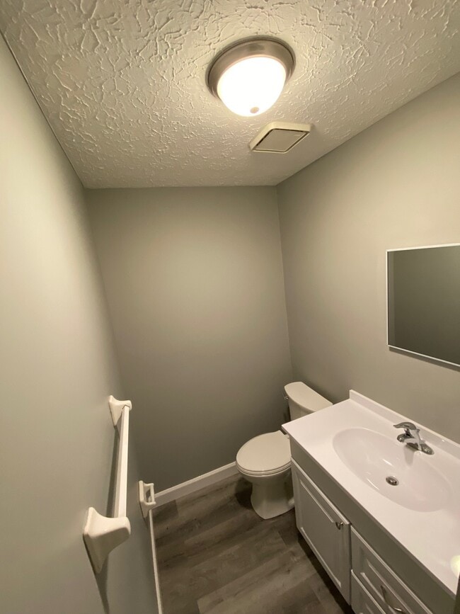 Building Photo - 7378 Chaparral Rd