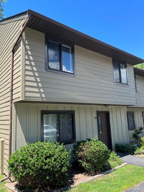 Building Photo - 24 Hudson Heights Dr