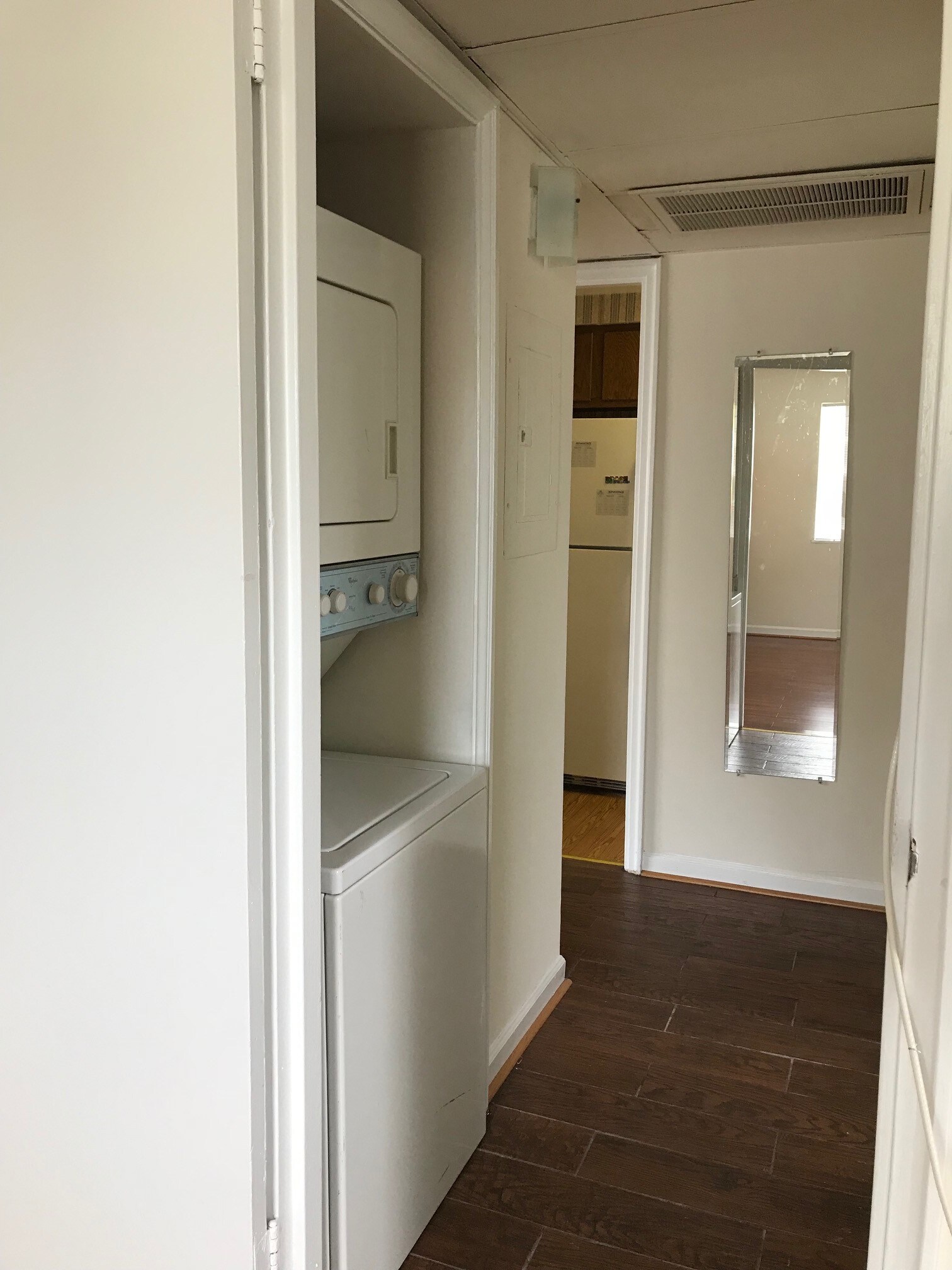 Washer and Dryer Unit - 2905 Willston Pl