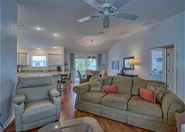 Building Photo - 780 Turbeville Terrace