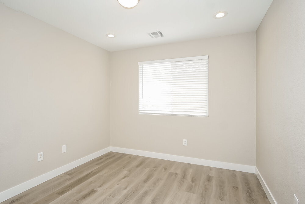 Building Photo - 9328 Malaya Garnet Ct