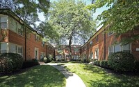 Building Photo - Ravenswood Renovated One Bedroom