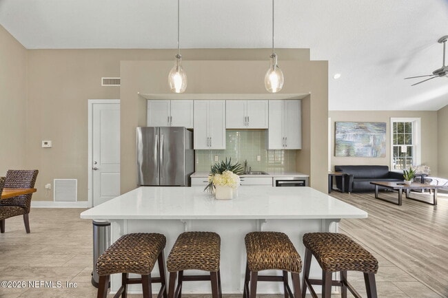 Building Photo - 96 San Briso Way