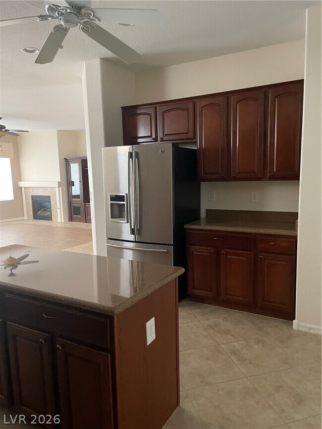 Building Photo - 2356 Orangeburg Pl
