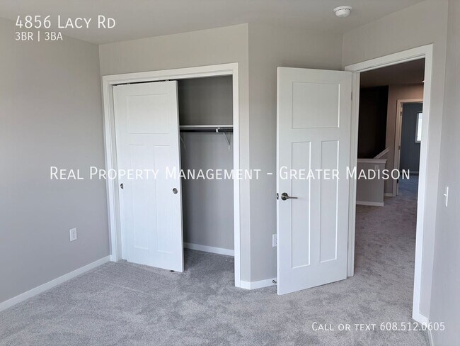 Building Photo - 4856 Lacy Rd