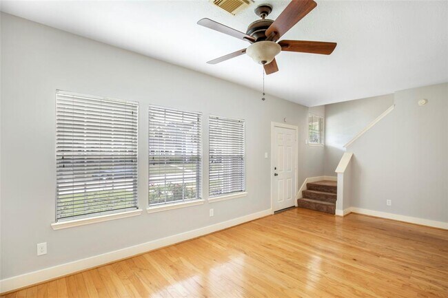 Building Photo - 18631 Atasca Oaks Dr