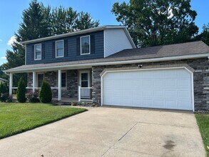 Building Photo - 3 Bedroom Stone Facade Colonial with 2 Car Attached Garage  in Strongsville