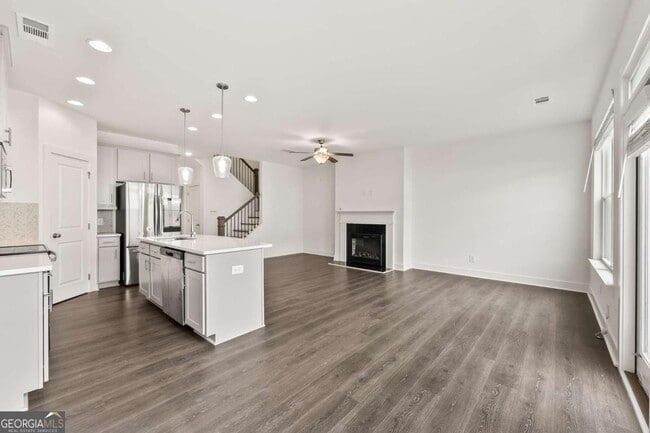 Building Photo - 98 Auburn Valley Wy