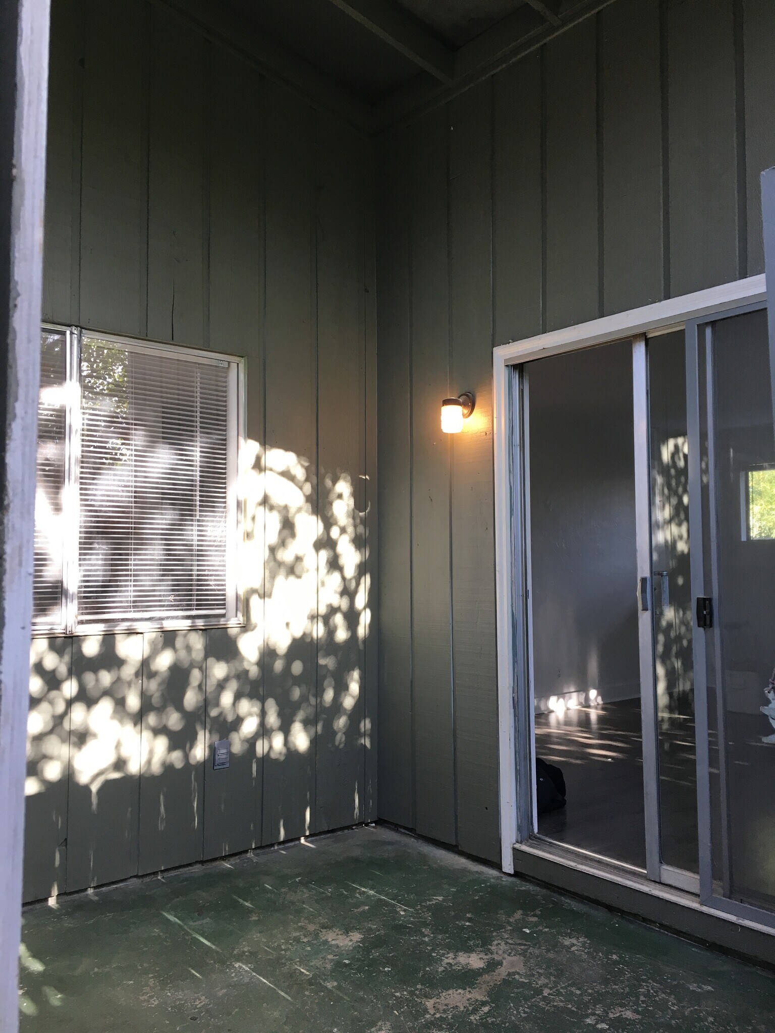 Building Photo - 107 N 3rd St