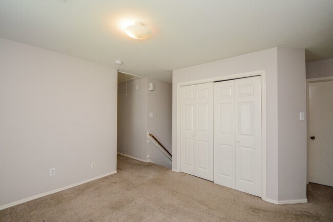 Building Photo - 6835 Lower Arrow Dr