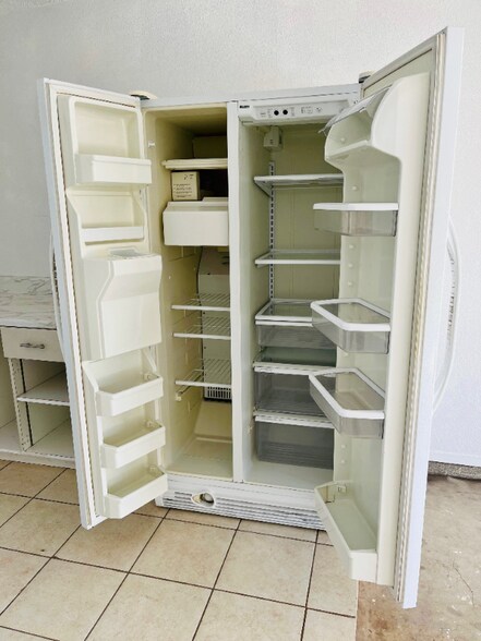 Building Photo - 9101 Tenango Dr