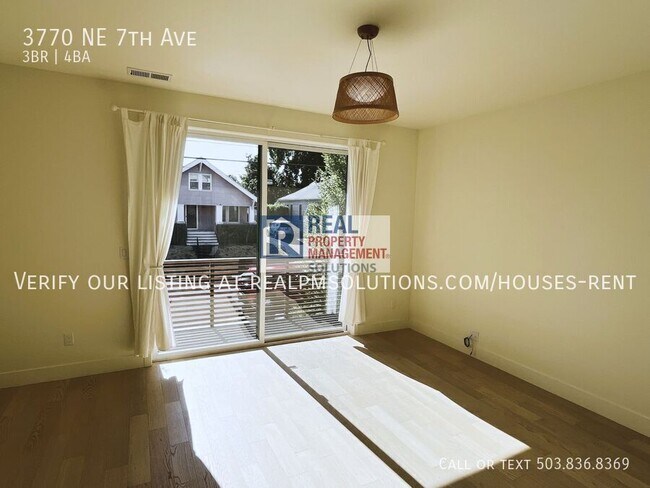 Building Photo - 3770 NE 7th Ave
