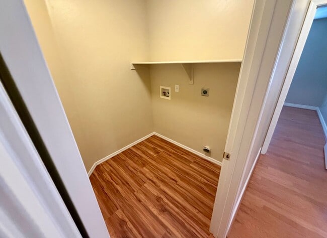 Building Photo - 3 Bedroom in Beautiful Ahwatukee Foothills Club West!  Available 7/1