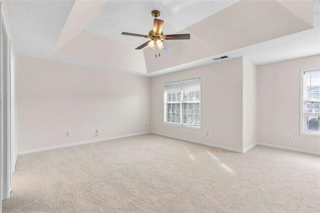 Building Photo - 405 Mt Vernon Ct
