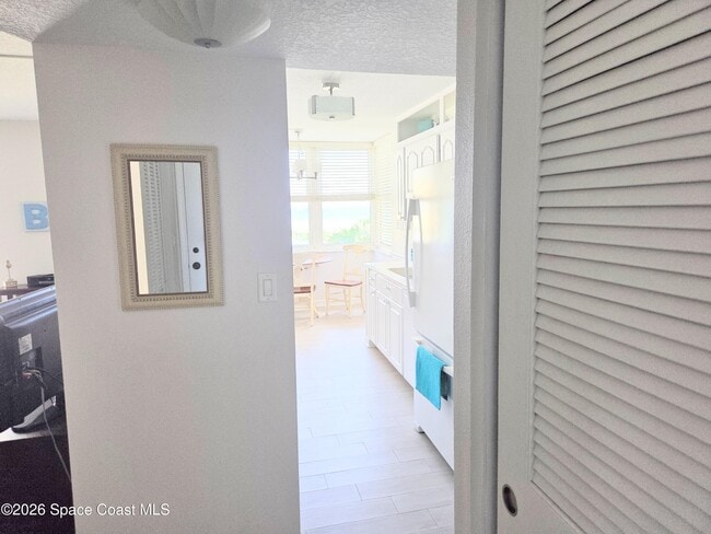 Building Photo - 4700 Ocean Beach Blvd