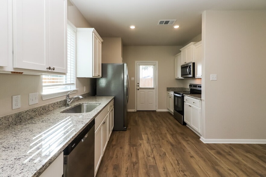 Building Photo - 7630 Tipton Meadow Way