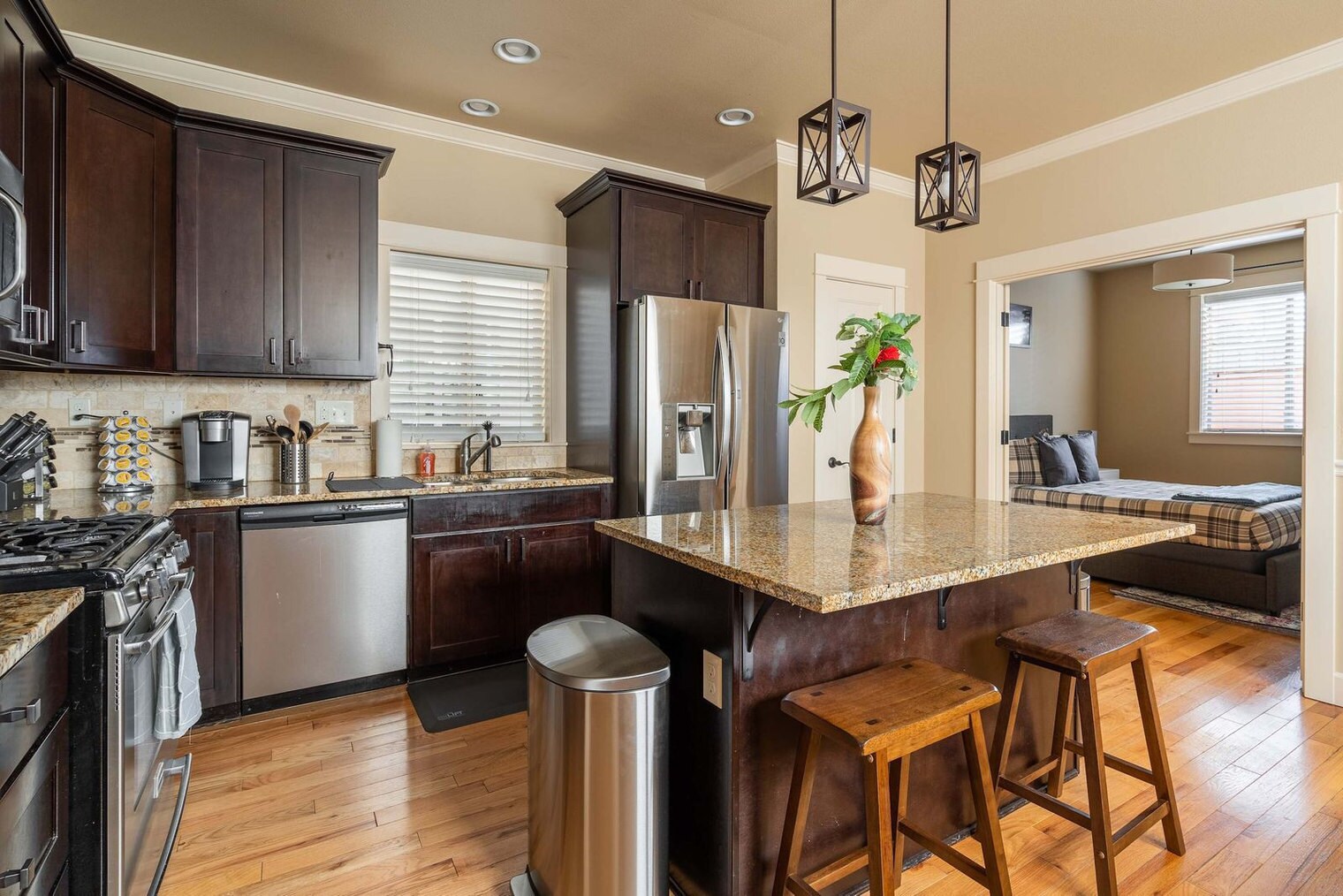 Building Photo - 4622 NE Garfield Ave.