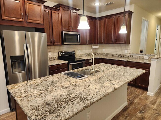 Building Photo - 3668 Fescue Ln