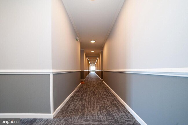 Building Photo - 1521 Spring Gate Dr.