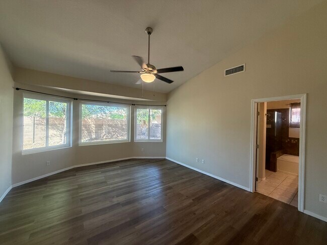 Building Photo - 8984 N Clover Way