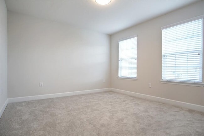 Building Photo - 1419 Eucalyptus Wy