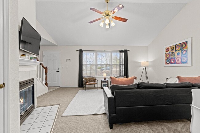 Building Photo - 5343 Godas Cir