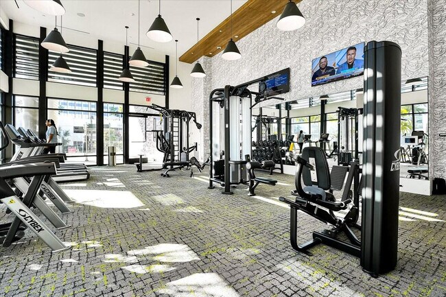 Building Photo - 593 Camino De La Reina