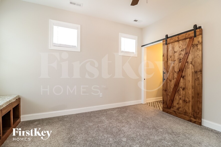 Building Photo - 377 Ashley Wds Ct