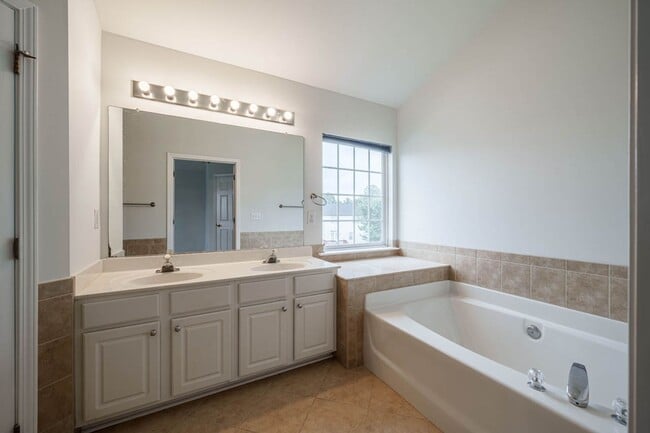 Building Photo - 4705 Delta Vision Ct