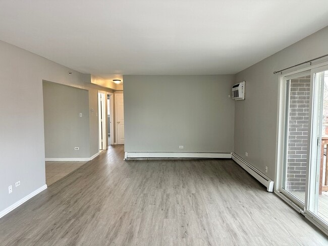 Building Photo - 8656 84th Ct