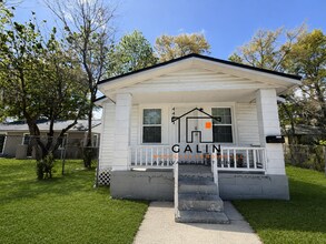 Building Photo - 4401 Meding St