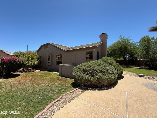 Building Photo - 21570 N 72nd Way
