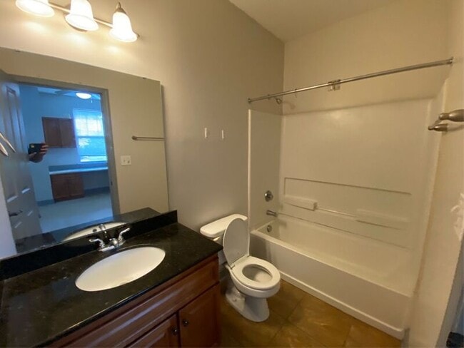 Building Photo - 1034 Shoveler Way