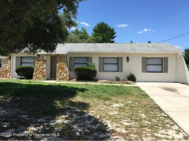 Primary Photo - 9619 Langan St