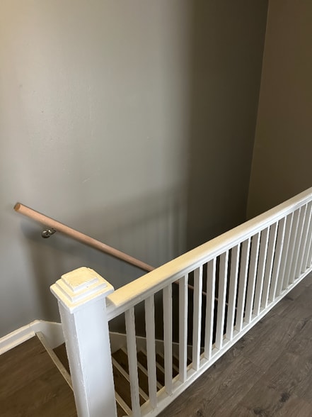 Building Photo - 676 Strong Ave