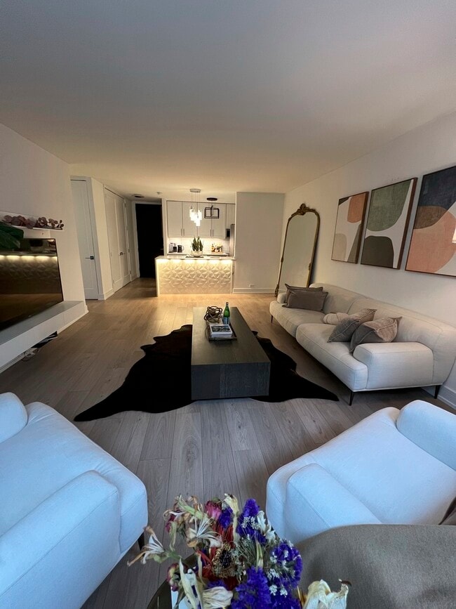 Building Photo - 535 N Michigan Ave