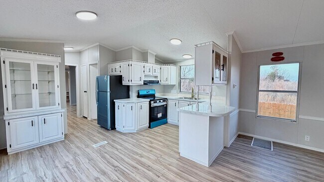 Building Photo - 1133 Rd 5823