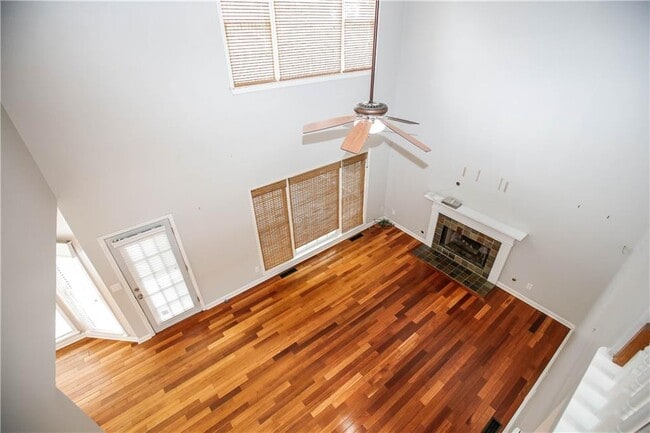 Building Photo - 435 Chandler Ct