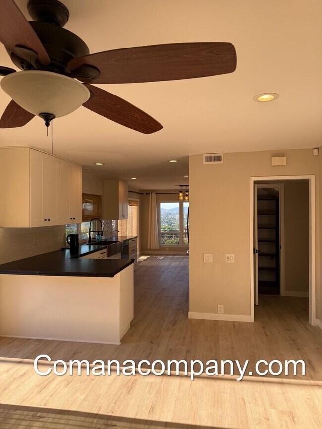 Building Photo - Gorgeous 5BR/3BA 2story home w SOLAR, view...