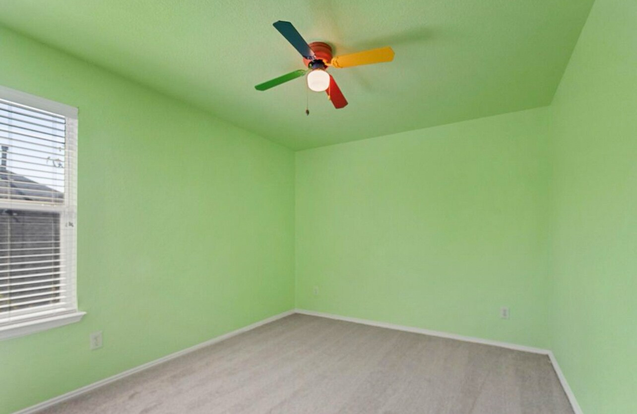 Building Photo - 11705 Pinyon Pine Dr