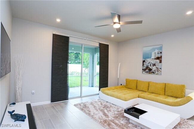 Building Photo - 4546 Arboretum Cir