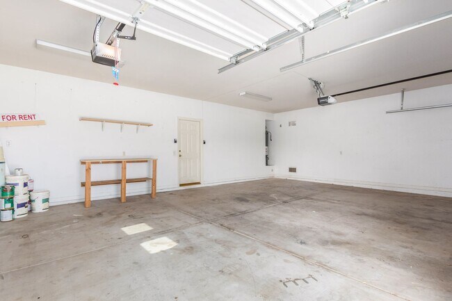 Building Photo - Coming Soon! Spacious Home & Yard with RV ...