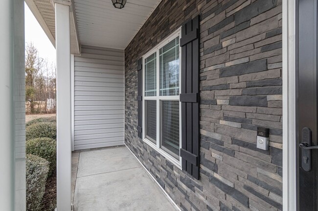 Building Photo - 103 Calabash Ct