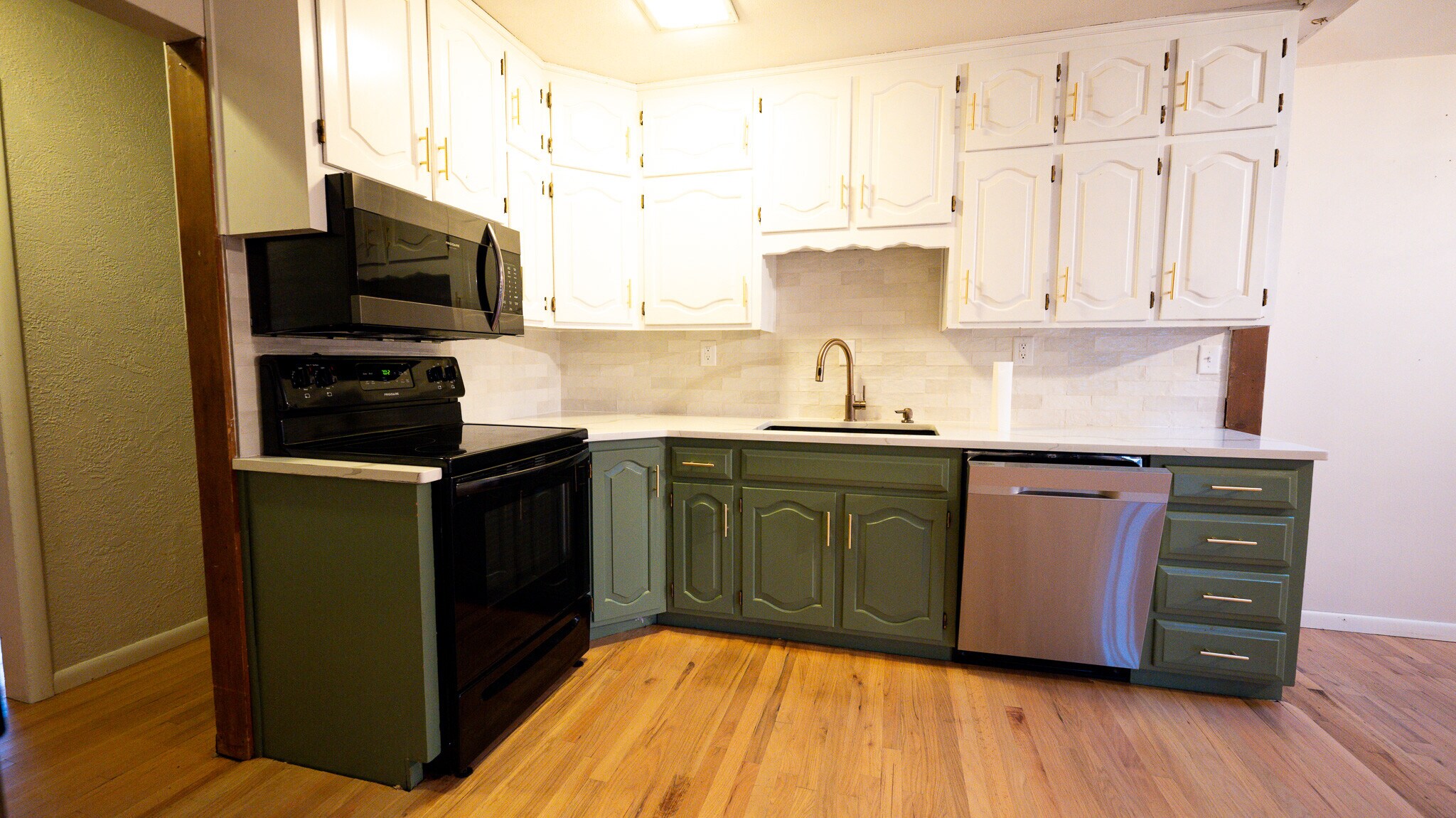 Building Photo - 514 Minnie Ave