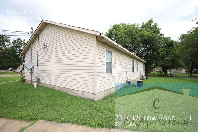 Building Photo - 2314 Willow Rd
