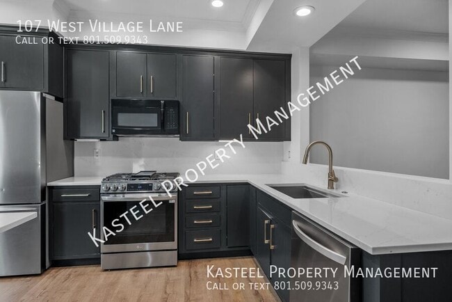 Building Photo - 107 W Village Ln