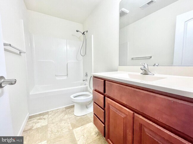 Building Photo - 253 S Marshview Terrace