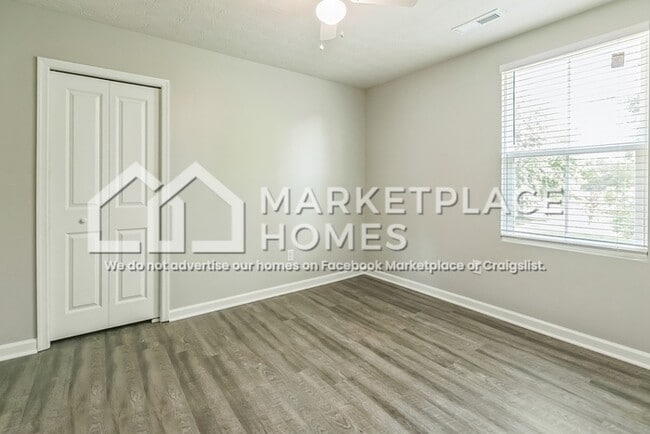 Building Photo - 1502 Winwood Dr