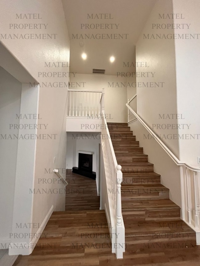 Building Photo - Move in Special see ad